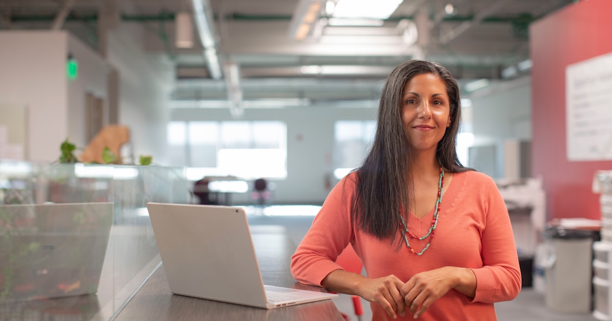 Voice Notes in WhatsApp Business: Why South African Customers Prefer Them and How to Handle Them